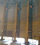 2015焊罐群吊電動葫蘆現場